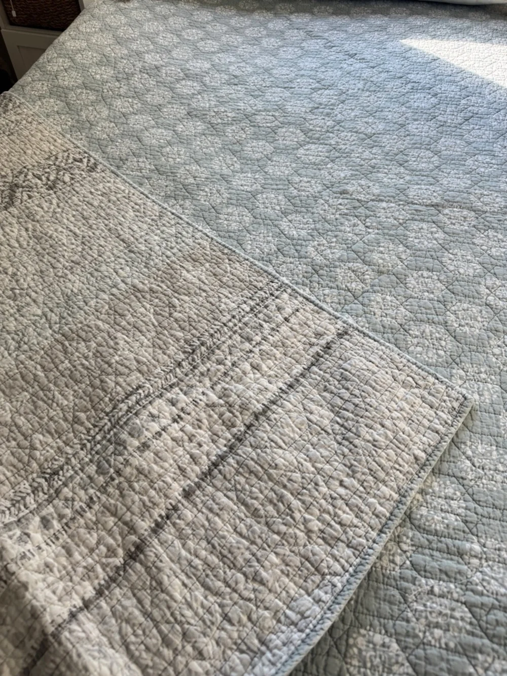 Reversible Quilt Full/Queen Size